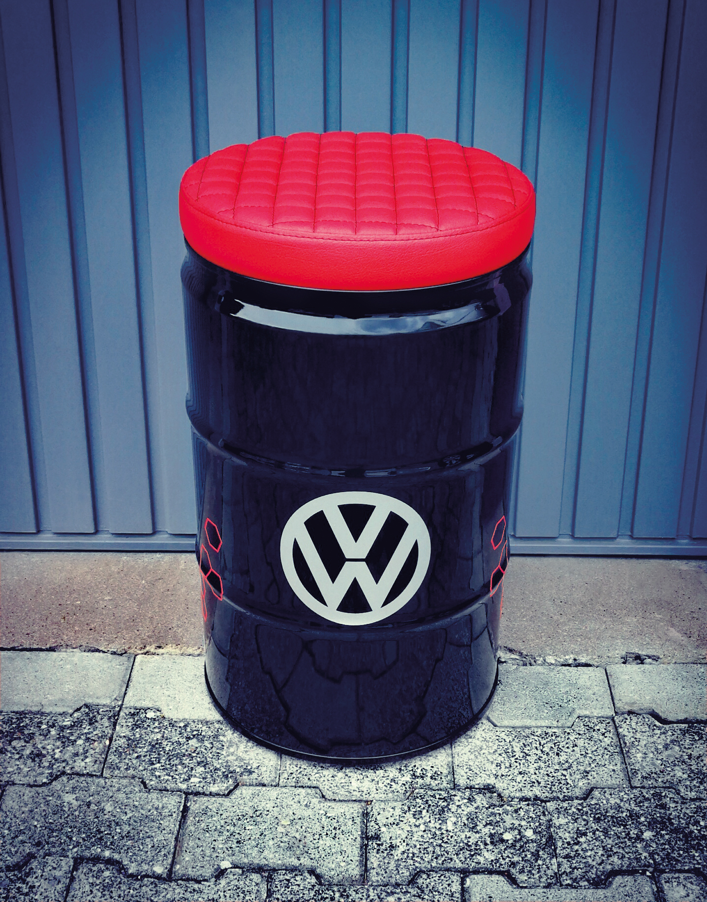 VW GTI Sgabello con barile di olio