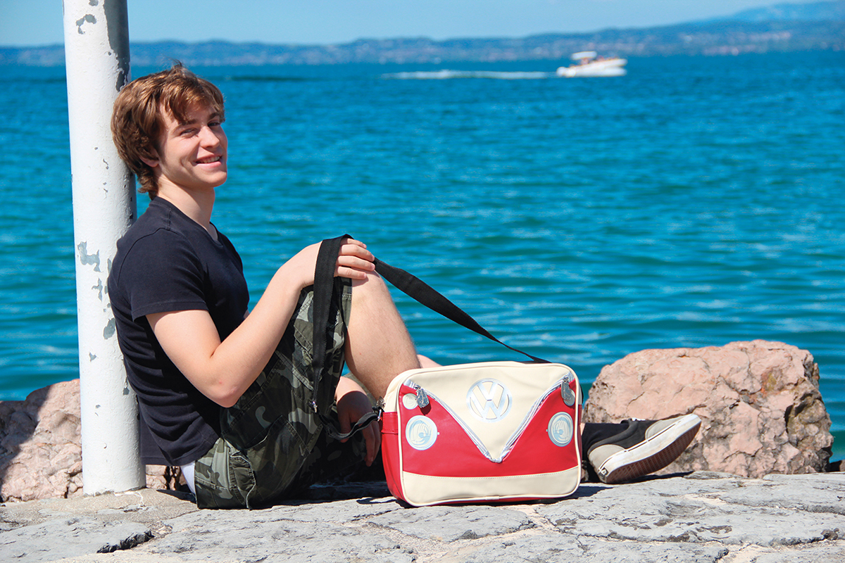VW T1 Bus Shoulder Bag Crossbody
