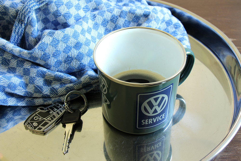 VW T1 Bulli Bus Tasse emailliert 500ml