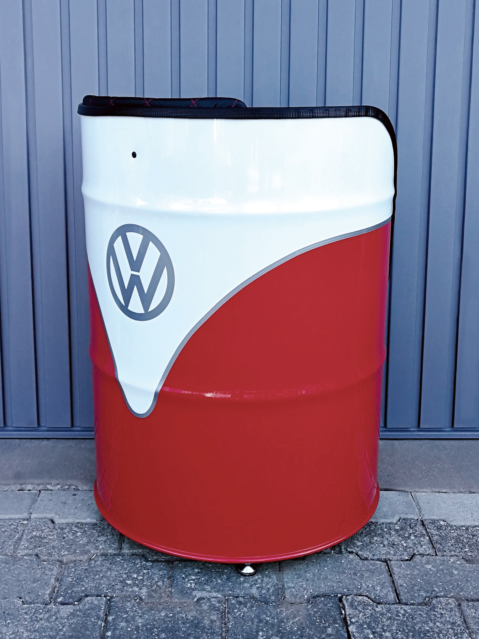 VW T1 Bus Ölfass-Sessel