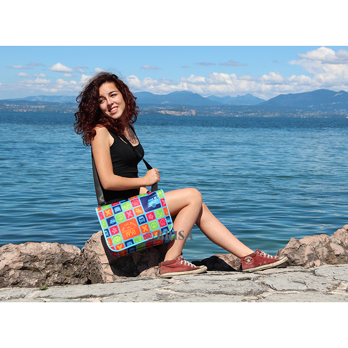 VW T1 Bulli Bus Neopren Schultertasche groß (15,6 Zoll)