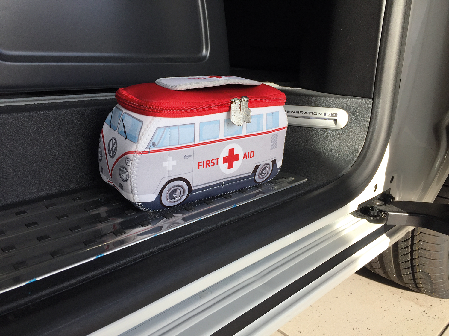 VW T1 Bulli Bus 3D Astuccio per matite in neoprene - Kit di primo soccorso/incluso