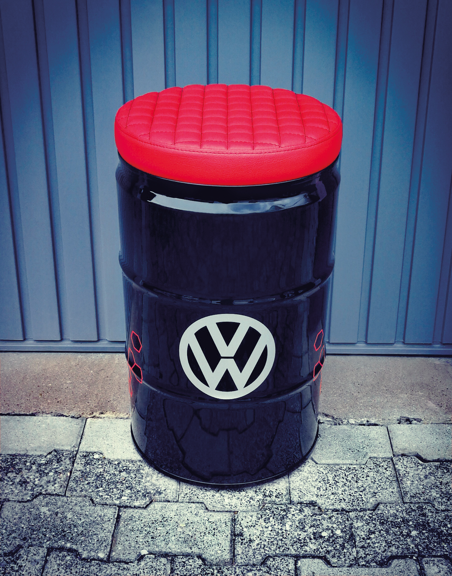 VW GTI Sgabello con barile di olio